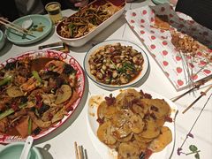 -嗨辣小聚·盘锦河蟹·海鲜烧烤龙虾(盘锦十年好店)