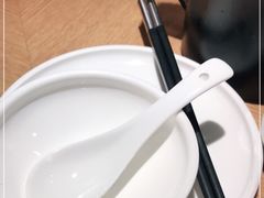 -宽鲜锅贴家常菜(永旺东部购物中心香港中路店)