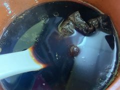 生熟地炖龙骨汤-其灵紫砂煲仔饭(富莲大厦店)