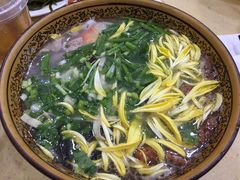 -桥香园云南过桥米线(金马碧鸡店)