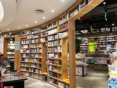 -覔书店(壹方城店)