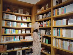 -二酉书店TOYOU BOOKS