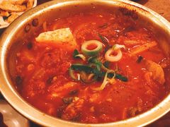 猪颈肉泡菜汤-金北顺大锅家(신사본점)