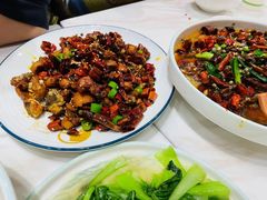 -犇逸·乐山跷脚牛肉·四川现炒(览海店)