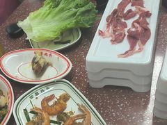 -四囍码头海鲜烧烤自助火锅(外滩南京东路悦荟广场店)