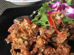 黑椒蒜香软壳蟹-Ruen Urai