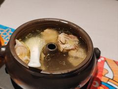 -云海肴·汽锅鸡·云南代表菜(天山百盛优客店)