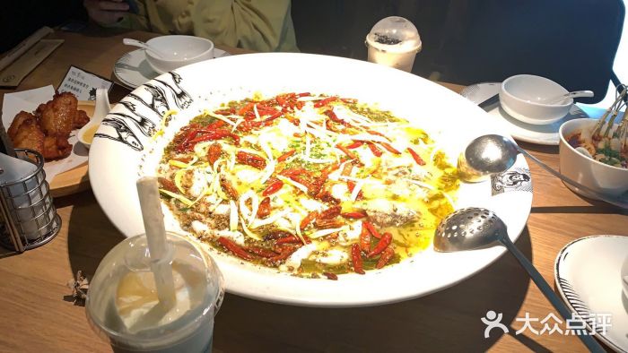 太二酸菜鱼(五号停机坪店)-老坛子酸菜鱼-菜-老坛子酸菜鱼图片-广州