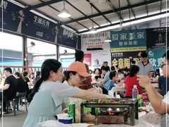 大堂-五七小李子油焖大虾(总店)