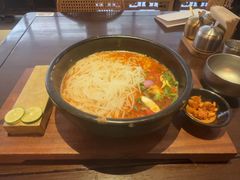 -银米·云南传统过桥米线(双廊黑金冠店)