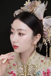 -洋洋婚纱品牌集合店