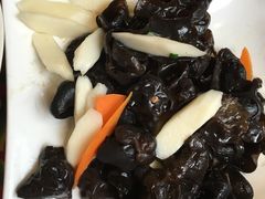 -篱笆院东北饺子王(欧阳路店)