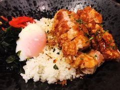脆皮猪肉饭-Calia