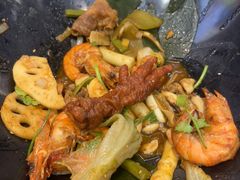 -醉人椒麻辣香锅(王府井喜悦店)