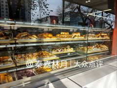 -新侨三宝乐面包店(崇文门店)