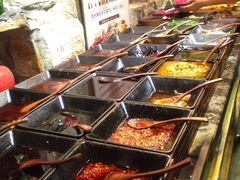-老牌坊云南鱼豆花火锅(嵩山店)