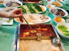 -皇城老妈·大连海鲜火锅(港湾店)
