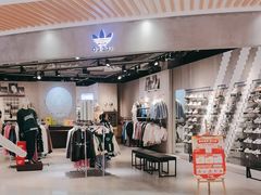 -丽达购物中心(崂山店)