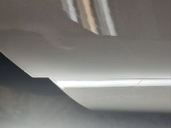 -鲨鱼皮汽车凹陷玻璃修复(静安店)