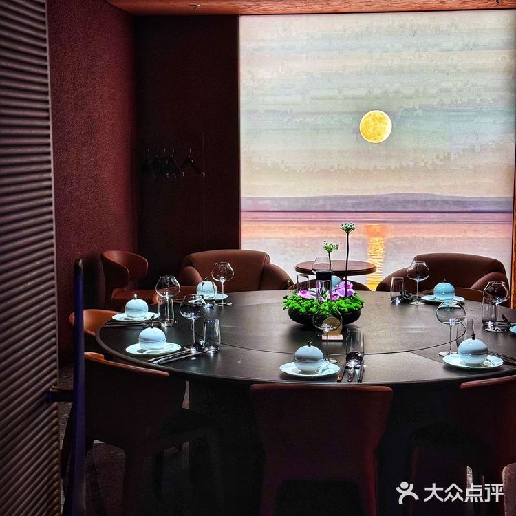 专业花胶鸡，这味道是真纯正！此时不吃更待何时！