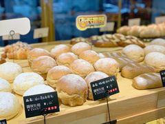 -啊噗吐呦现场烘焙(麦凯乐店)