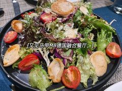 -又见马甲M8融合西餐厅(厦门体育中心店)