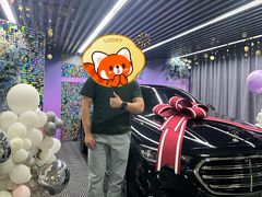 -上海星瀚奔驰4S店(红柳路店)