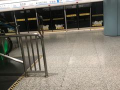 -蓝天路(地铁站)