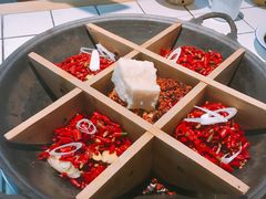 -瓜西西重庆火锅(花溪店)