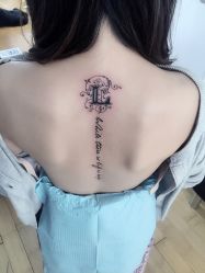 -Black Tattoo Studio