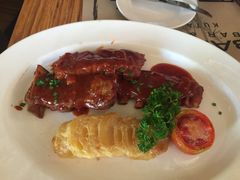 -Bamboo Bar & Grill Restaurant