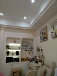 -印奈儿美甲手足护理机构