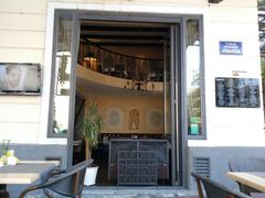 -Casa Nova