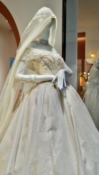 -派丽莫Pellimo原创设计婚纱品牌