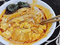 -何老二卤汁凉粉