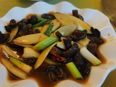 -鑫福楼农家菜