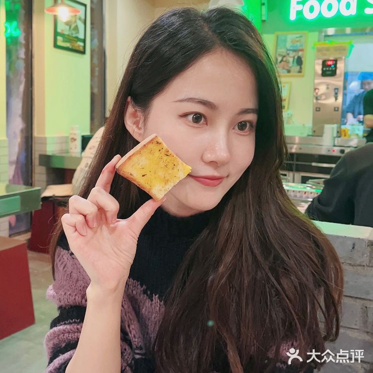 👭和小姐妹们拍照打卡的韩餐店