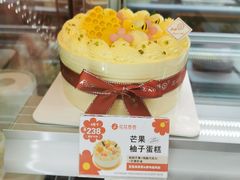 -花花卷卷·鲜食蛋糕(静安久光百货店)