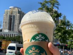 -星巴克臻选(华堂·新辰汇店)