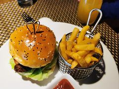 -鲁能希尔顿酒店-全日制餐厅-自助餐