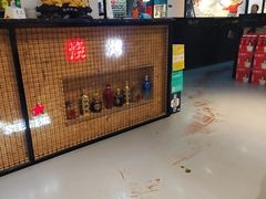 -哈尔滨烧烤·山河村铁锅炖(交大店)