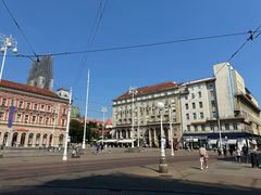 -耶拉契奇总督广场