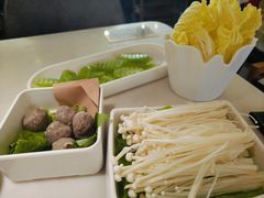 牛肉丸-左庭右院鲜牛肉火锅(浦江欢乐颂店)