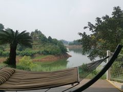 -华凌山庄·隐湖栖
