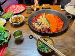 -萍姐火锅·公路夜市(武汉首店)