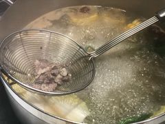 涮吊龙-牛记皇鲜牛肉火锅(环球度假区梨园店)
