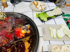 -铜元老码头鳝鱼火锅
