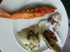 -东方红海鲜百汇(国际大厦店)