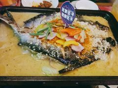 经典蒜香烤鱼-匠子烤鱼(桫椤湾店)