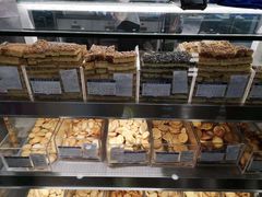 -上海哈尔滨食品厂(汇联商厦店)